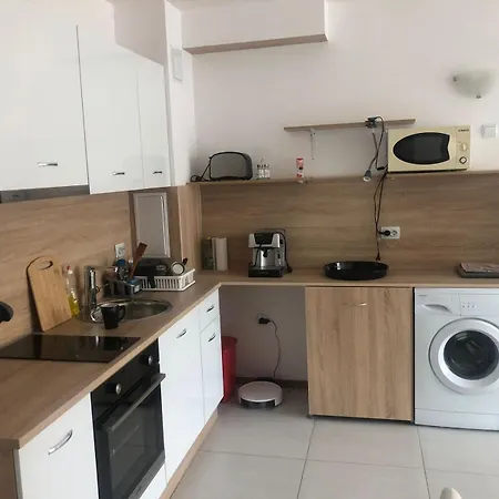 شقة Lovely 3 New Furnished Kamelia Sunny *