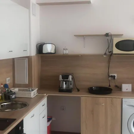 公寓 Lovely 3 New Furnished Kamelia Sunny