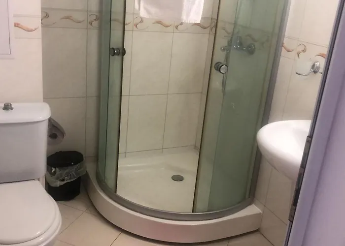 Lovely 3 New Furnished Kamelia Sunny 阳光海滩